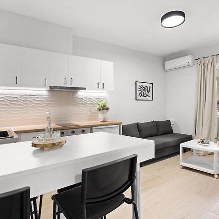 Nisos Apartments, Chania Center Chrissi Akti Chania Exterior foto